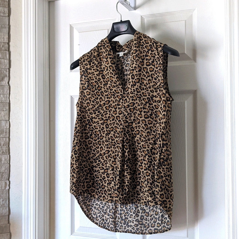 Sleeveless top